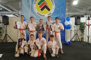 Мысковчане приняли участие в открытом Первенстве спортивного клуба «Ронин» по спортивному контактному каратэ.