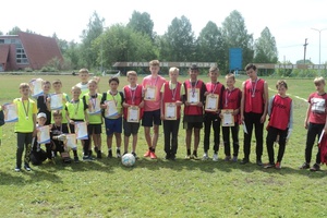 В Мысках состоялись детские спортивные турниры в честь Международного дня защиты детей.