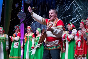 В Городском центре культуры 16 декабря состоялся концерт ансамбля песни и танца «Вотчина» Ленинск-Кузнецкого района.