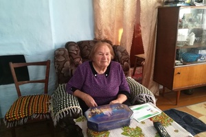 Труженице тыла Зое Юртайкиной из Мысков исполнилось 90 лет.