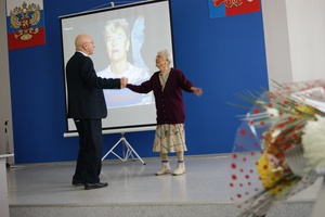 Долгожительнице из Мысков Клавдии Бахтиной исполнилось 90 лет.