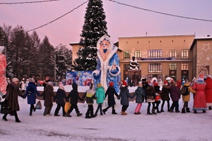 Завтра, 20 декабря, на площади у Городского центра культуры состоится открытие Снежного городка.