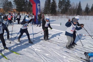 Городские соревнования по лыжным гонкам на приз газеты «Мыски» собрали 110 участников.