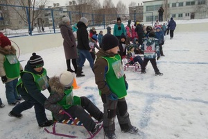 Мысковские дошкольники приняли участие в соревнованиях «Быстрые санки».