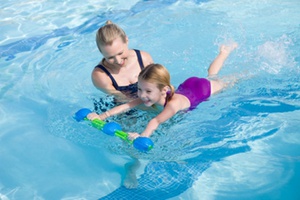 Акция «Научи ребенка плавать» стартовала в бассейне спортивно-оздоровительного комплекса «Олимпиец».