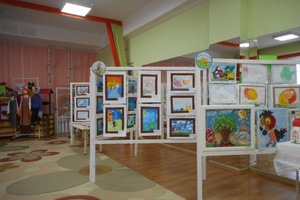 В Мысках подведены итоги муниципального конкурса «Маленький художник».