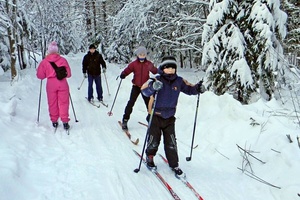 В новогодние каникулы мысковчане смогут активно отдохнуть на лыжных трассах и катках.