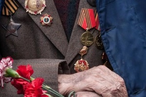 Угольная компания «Южный Кузбасс» оказывает адресную поддержку ветеранам в честь Дня Победы.
