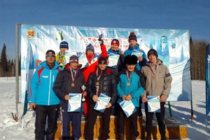 В минувшие выходные в Березовском проходили областные соревнования по лыжным гонкам среди представителей средних и старших возрастных групп населения.
