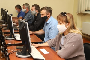 Учебный центр угольной компании «Южный Кузбасс» проводит аттестацию инженерно-технических работников в области промышленной безопасности в новой системе – на Едином портале тестирования Ростехнадзора.