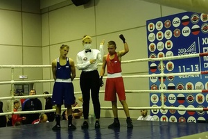 Мысковские боксеры успешно выступили на соревнованиях в Кемерово.