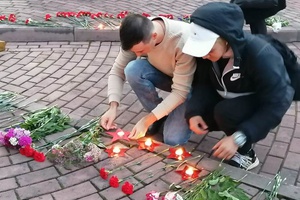 Сотни свечей зажгли мысковчане вчера вечером в память о погибших в Великой Отечественной войне.