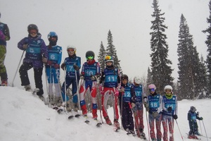 В Мысковской детско-юношеской спортивной школе прошло Первенство по горнолыжному спорту.