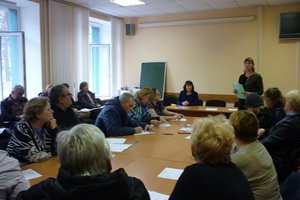 В Центре занятости населения Мысков прошел День открытых дверей для граждан предпенсионного возраста.
