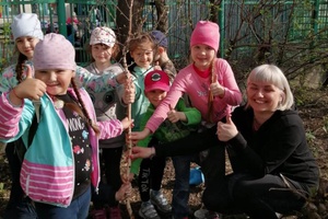 Сегодня в детских садах Мысков стартовала экологическая декада.