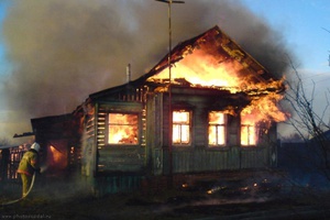 С начала года в Мысках зарегистрирован 31 пожар, за аналогичный период прошлого года произошло 35 пожаров. А загораний – 79 фактов, - что примерно на том же уровне, что и в 2015-ом.