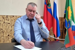 Глава Мысков Евгений Тимофеев провел прием граждан в режиме прямой телефонной линии.