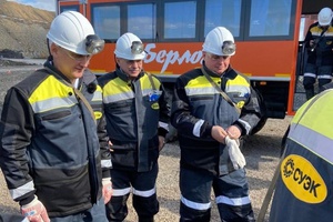 Первый вице-премьер РФ Андрей Белоусов посетил Кузбасс для решения проблем угольной отрасли.