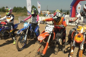 В Мысках прошли соревнования по мотоциклетному спорту