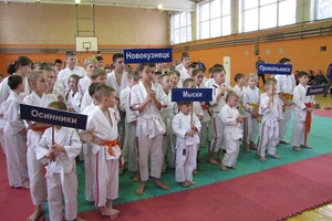 19 ноября в СОК «Олимп» прошли традиционные городские соревнования по стилевому каратэ, памяти воина-интернационалиста Игоря Кусургашева.