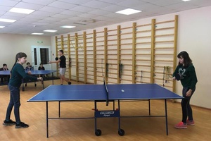 В спортивном зале школы № 1 состоялся городской турнир по настольному теннису среди учащихся общеобразовательных школ.