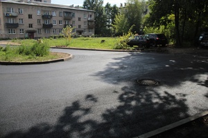 320 дворов благоустроили в Кузбассе за лето по нацпроекту «Жилье и городская среда».
