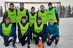 В Мысках завершились игры Чемпионата города по зимнему мини-футболу среди мужских команд.