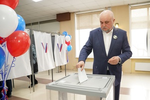 Сергей Цивилев проголосовал на выборах Президента РФ.
