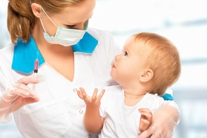 Возобновляется плановая вакцинация детей.