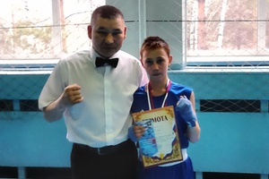 Мысковские боксеры заняли три вторых места на соревнованиях в Осинниках.