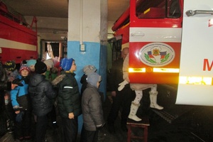 В рамках профориентационных мероприятий ученики школы №3 посетили Пожарную часть.