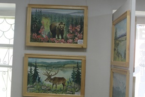 В картинной галерее открылась выставка «Краски земли Кузнецкой».
