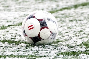 На футбольном поле спорткомплекса «Энергетик» состоялся блиц-турнир по мини-футболу среди мужских команд.