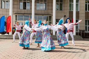 22 августа в Мысках прошел ряд мероприятий посвященный Дню Государственного флага Российской Федерации