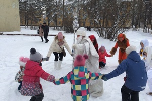 Юные мысковчане 18 ноября отметили День рождения Деда Мороза.