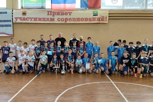 В Мысках прошел открытый городской турнир по футзалу среди детских команд на призы главы города.