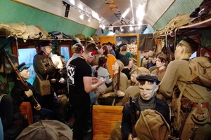 Студенческая молодежь Мысков посетила "Поезд Победы"