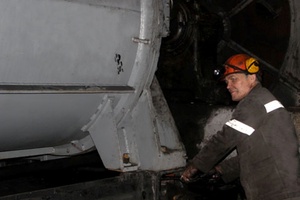 Угольная компания «Южный Кузбасс» обновляет оборудование центральной обогатительной фабрики «Сибирь».