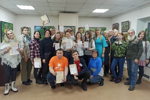 В Картинной галерее состоялся творческий концерт молодых литераторов Кузбасса «Мы».