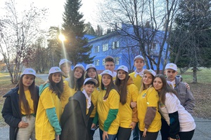 Мысковские волонтеры приняли участие в профильной смене, которая прошла в детском оздоровительно-образовательном центре «Сибирская сказка».