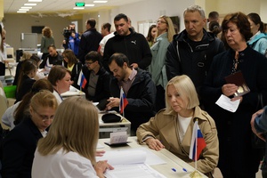 Сегодня стартовали выборы губернатора КуZбасса, депутатов Заксобрания региона и органов местного самоуправления.