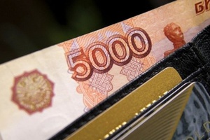 Почта России доставит выплаты в 5 000 рублей 318 тысячам пенсионеров по Кемеровской области.