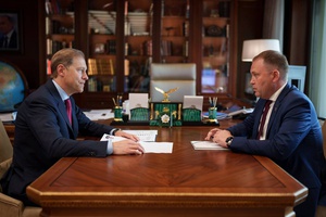Первый заместитель председателя Правительства РФ Денис Мантуров и губернатор Илья Середюк обсудили диверсификацию экономики Кузбасса