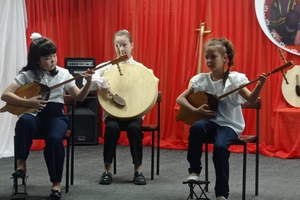 Отделению шорских национальных инструментов Детской музыкальной школы № 64 исполнилось 20 лет.