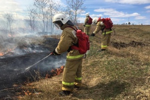 На время пожароопасного периода, с 15 апреля по 15 июня, в Мысках к работе приступили патрульно-маневренные группы.