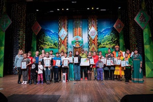 В Городском центре культуры Мысков состоялся XXII областной фестиваль детского творчества коренных малочисленных народов Кемеровской области «Элим – 2023».